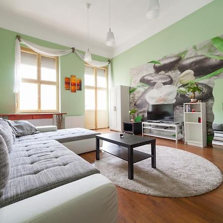 Main Street Apartment / Heart Of Bp Budapest Exterior foto